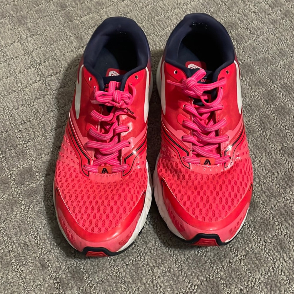 BROOKS LAUNCH 2 Womens 8 Running Shoes Sneakers